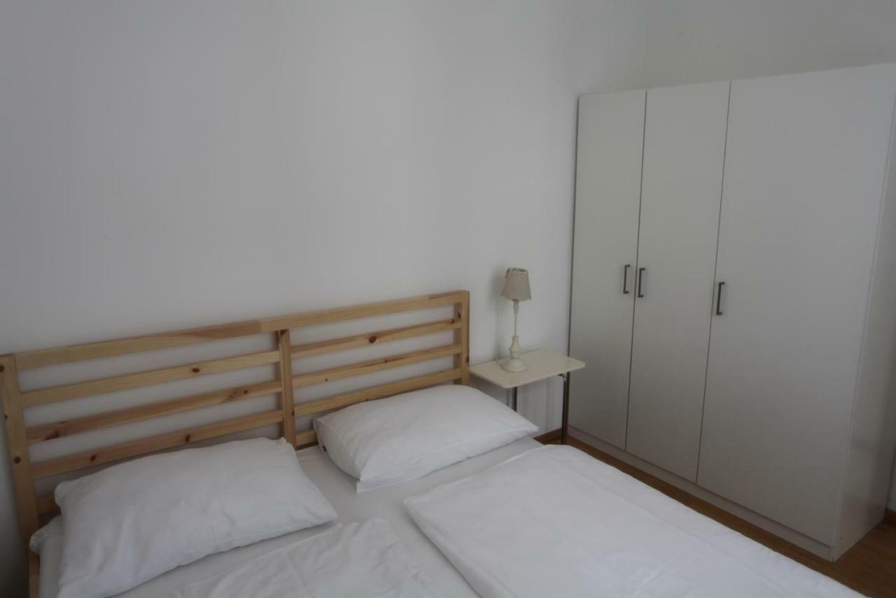 Casa Nostra - Ruhige Stadtwohnung Mit Balkon ウィーン エクステリア 写真